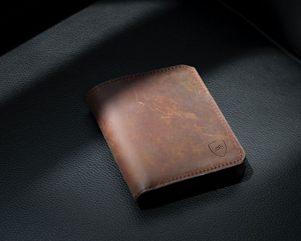 Genuine Handmade Leather Wallets Leather Wallets UK Livloko London