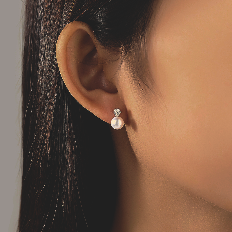 Silver Pearl Stud Earrings with Cubic Zirconia pearl studs earrings