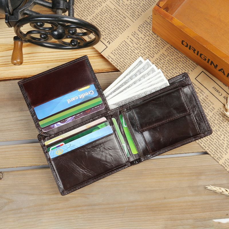Personalised Men's Leather Vintage Wallet Personalised Men's Leather Vintage Wallet - Livloko London
