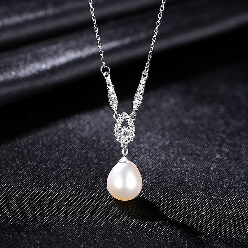 Sterling Silver Marquise Detail Pearl Pendant Necklace