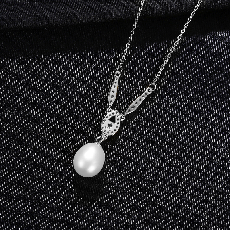 Sterling Silver Marquise Detail Pearl Pendant Necklace