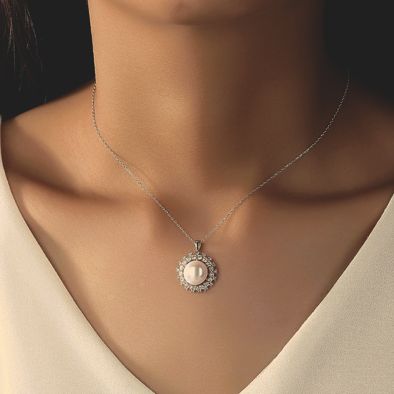 Ladies Silver Freshwater Pearl Necklace pearl silver necklace