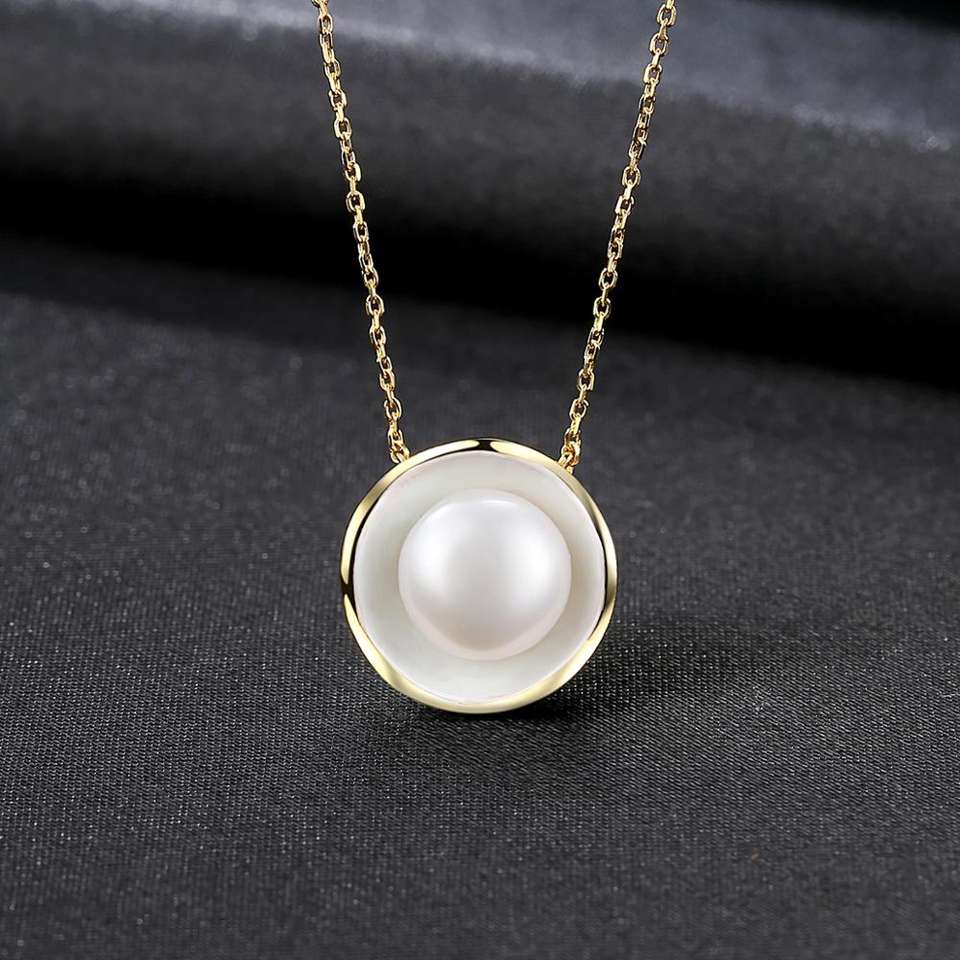 Sterling Silver Pearl Pendant Necklace with Round Setting
