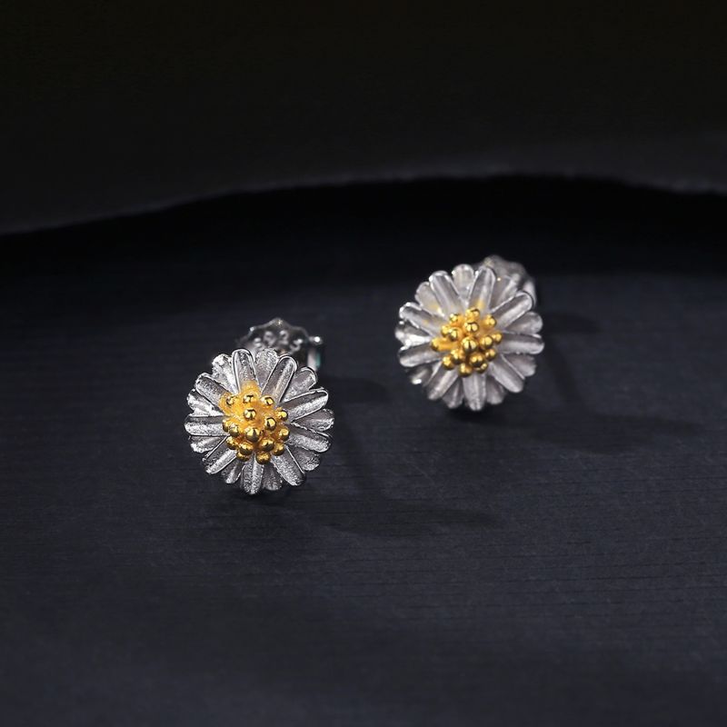 gold flower earrings