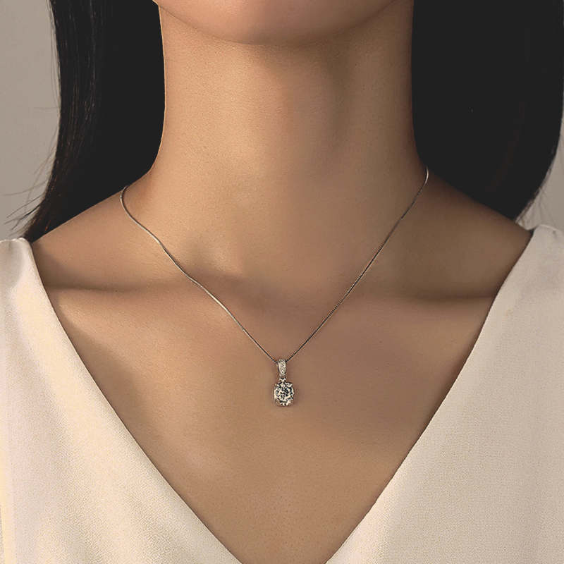 crystal pendant necklace