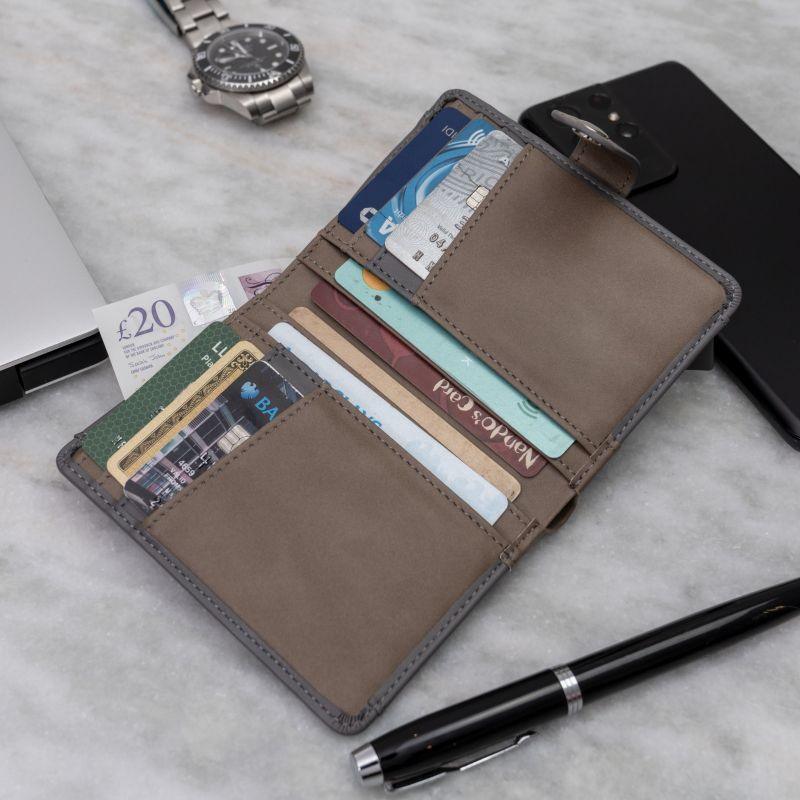 Small Billfold Designer Brown Leather Wallet card holder wallet