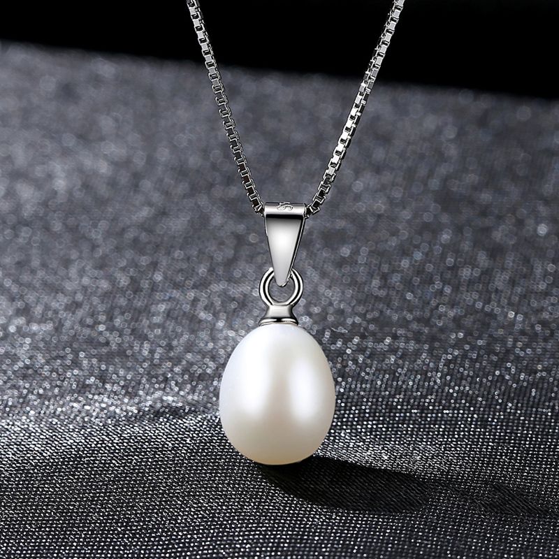 Sterling Silver Oval Pearl Pendant Necklace