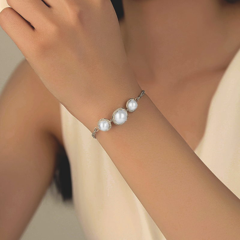 silver pearl bracelet
