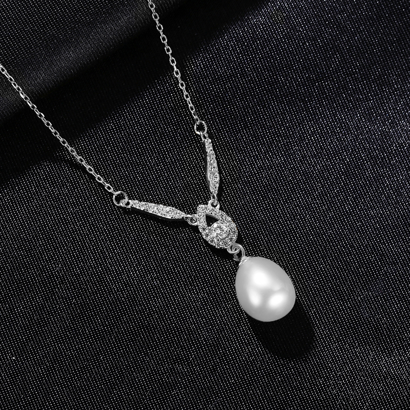 Sterling Silver Marquise Detail Pearl Pendant Necklace
